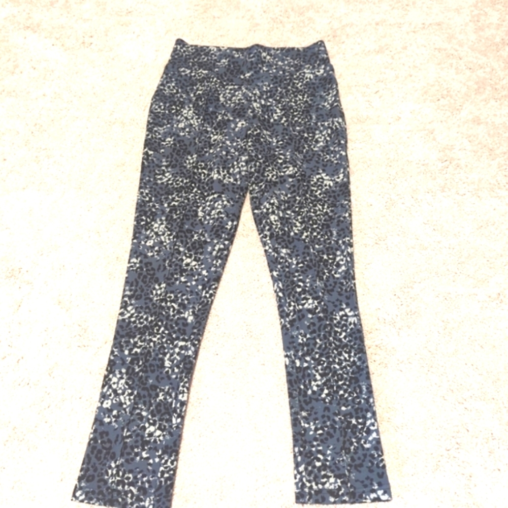 Seven 7 Women's Cheetah Animal Print Leggings Size S Stretch Soft -429